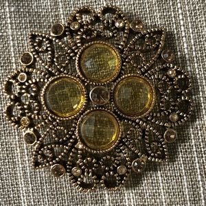 NWOT Premier Designs Retired Daybreak Pin